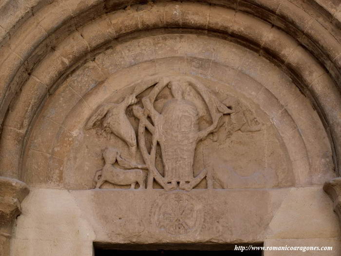 PANTOCRATOR RECOLOCADO EN PORTADA NORTE